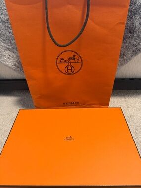 Hermes Orange Gift Bag and Box Set